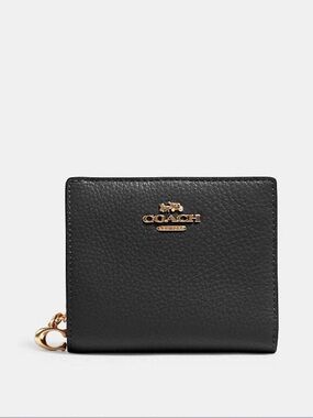 Coach Black SNAP Pebbled Leather Bifold Wallet with Gold Hardware C chain